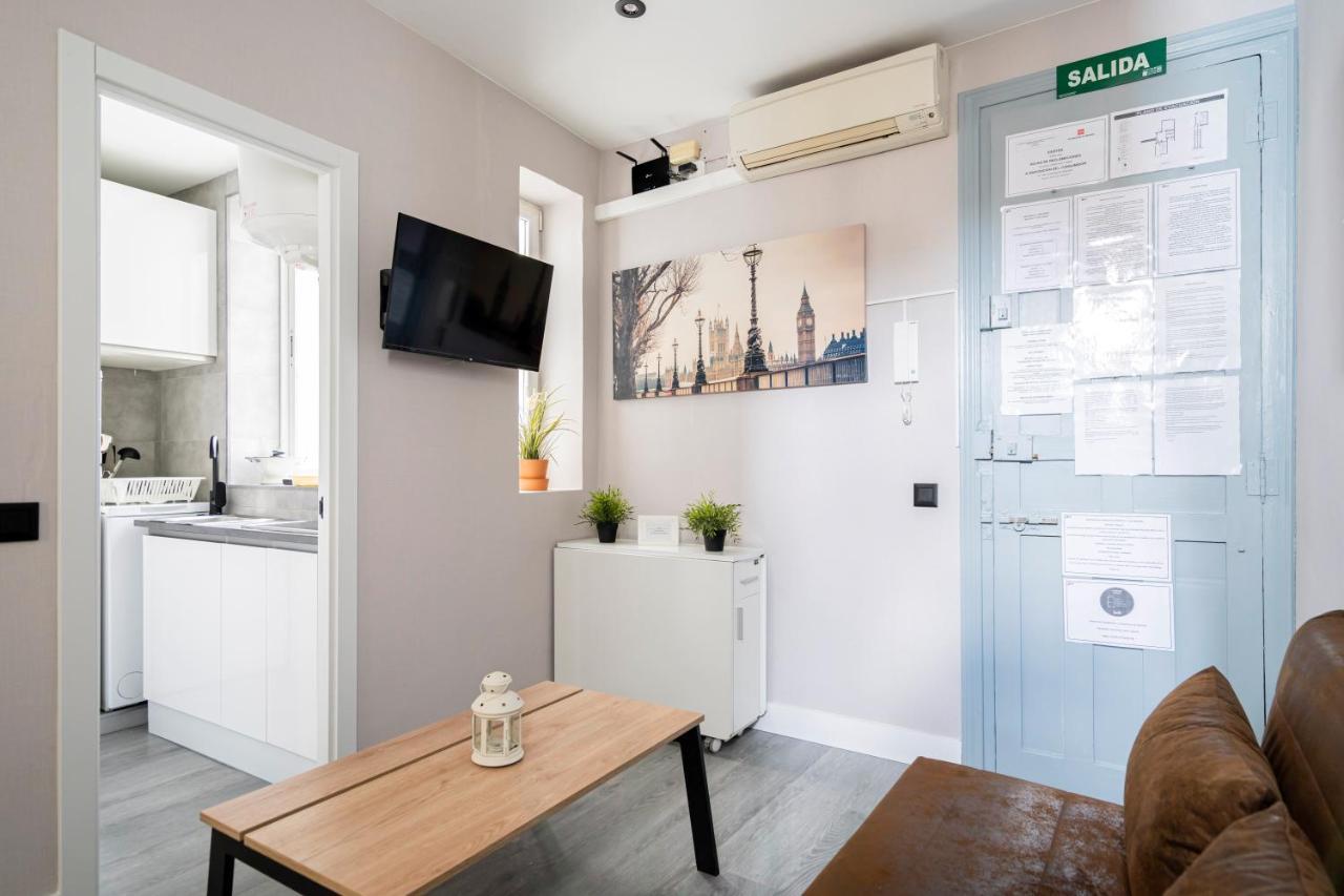 Juan De Olias Apartment Madrid Exterior photo